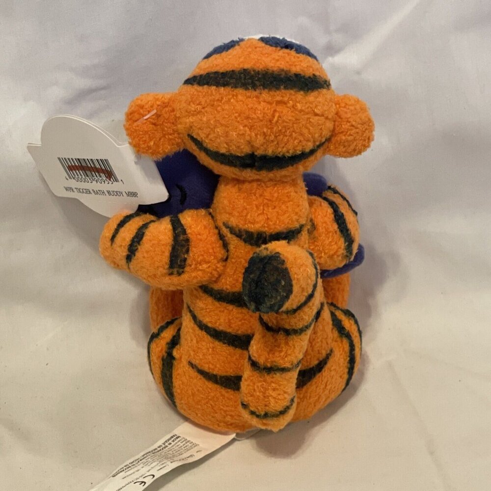 Tigger Bath Buddy Holding Dolphin with Tags Disneyland - Winnie the Pooh WPR 7 - Picture 2 of 12